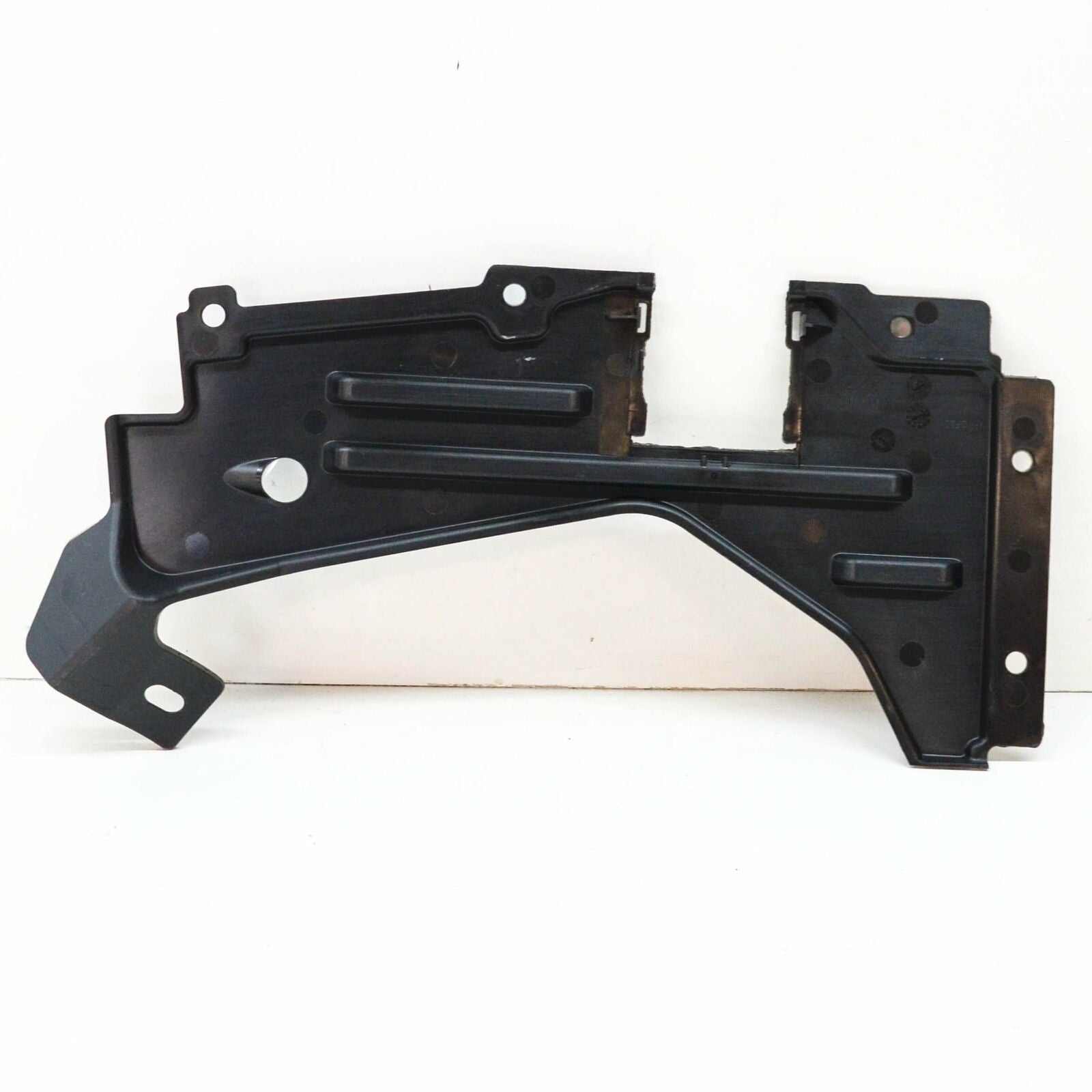 NEW AUDI Q3 8U REAR LEFT SIDE UNDERBODY COVER 8U0825215B ORIGINAL