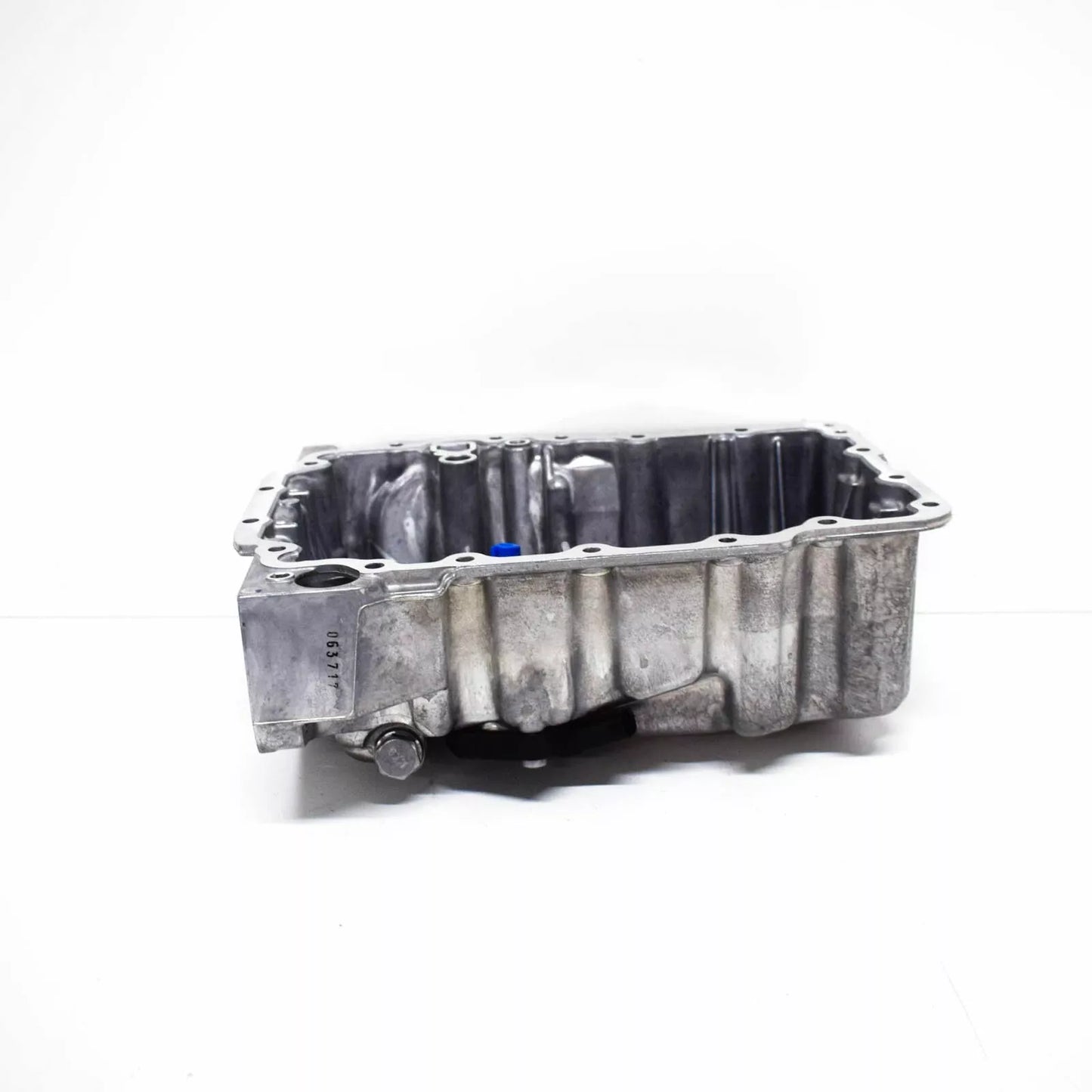 NEW AUDI A3 8V ENGINE OIL PAN 04C103601C ORIGINAL