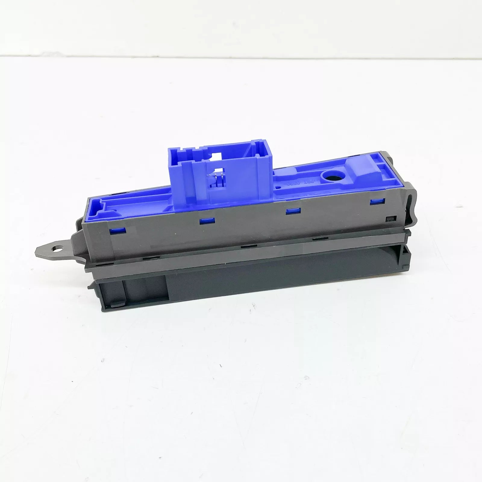 NEW VOLKSWAGEN PASSAT B7 PUSH BUTTON CONTROL PANEL RHD 3AC927238WHS