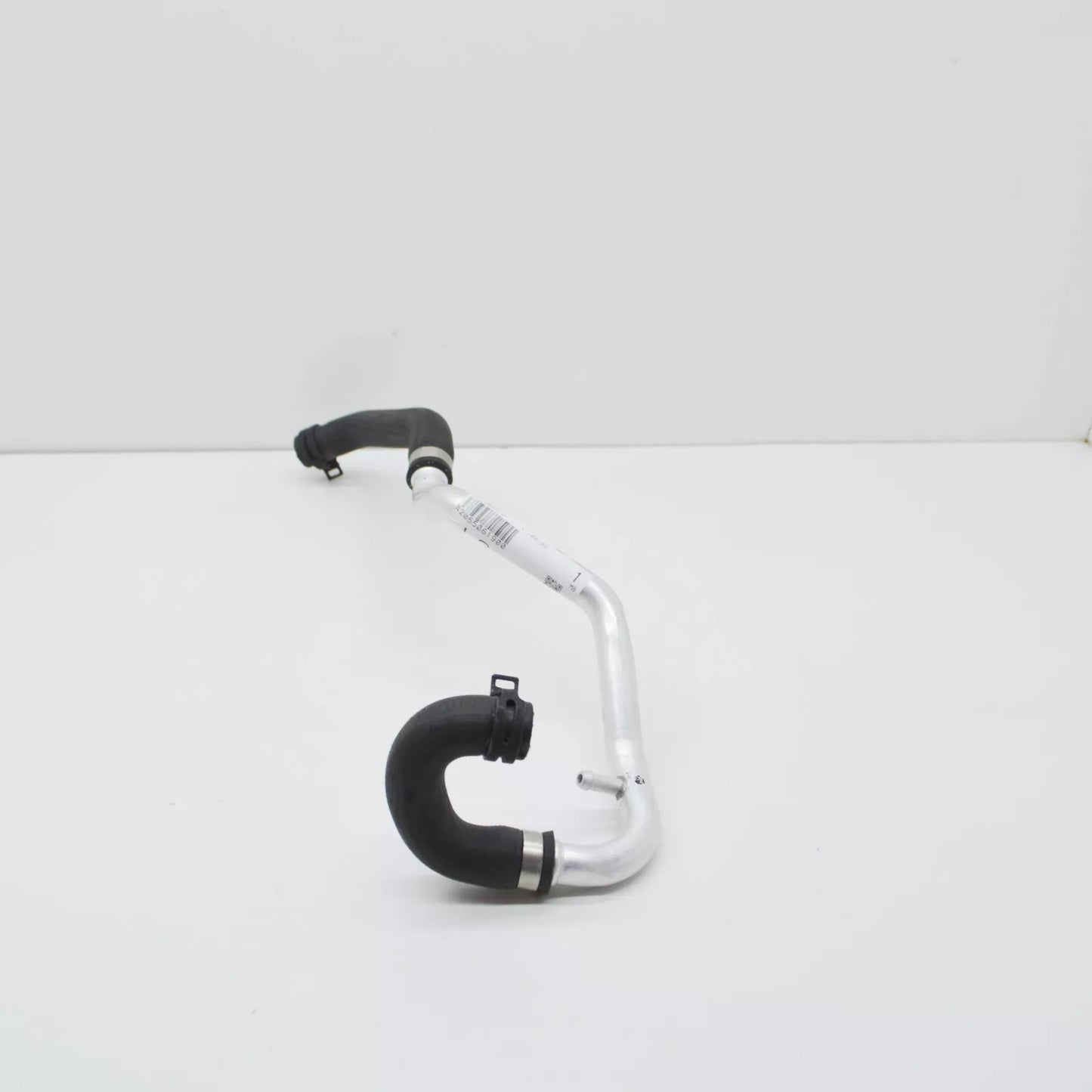 NEW MERCEDES-BENZ C W205 ADDITIONAL WATER PUMP HEATING LINE A2055061900 ORIGINAL