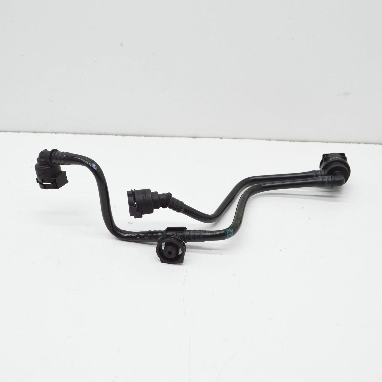 NEW MERCEDES-BENZ E W213 RIGHT COOLER BLEED LINE A2135010501