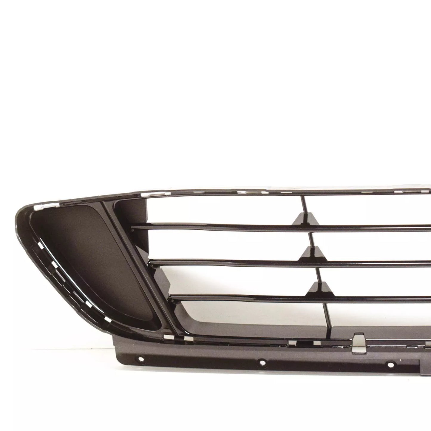 NEW BMW 2 F45 FRONT BUMPER CENTER CLOSED GRILLE SPORT LINE 51117364729 ORIGINAL