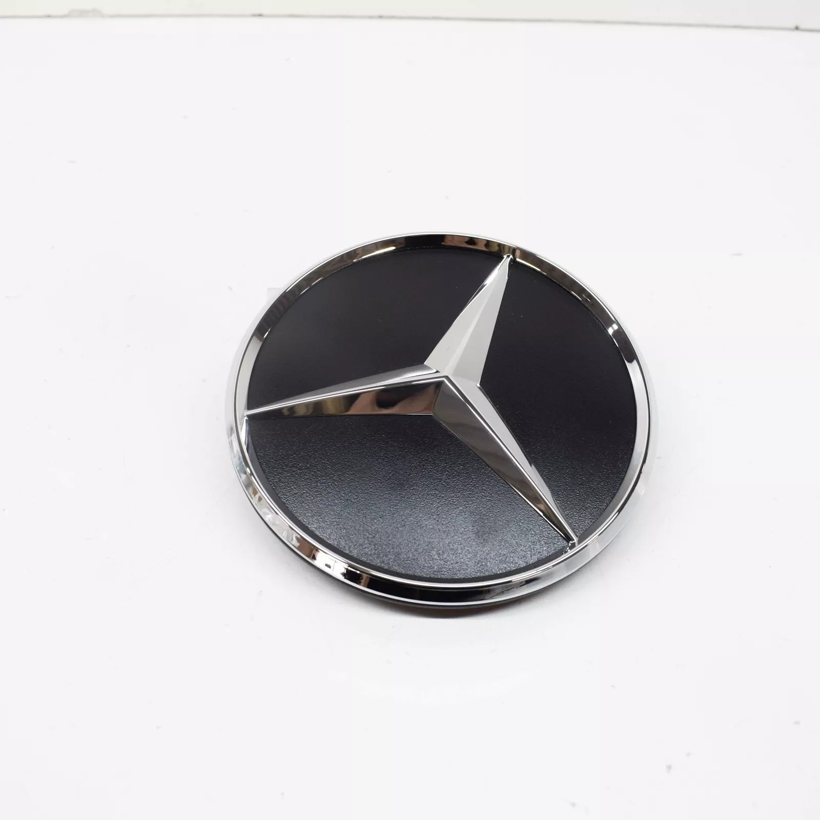 NEW MERCEDES-BENZ SPRINTER W907 REAR COMPANY SIGN BADGE A9078172400