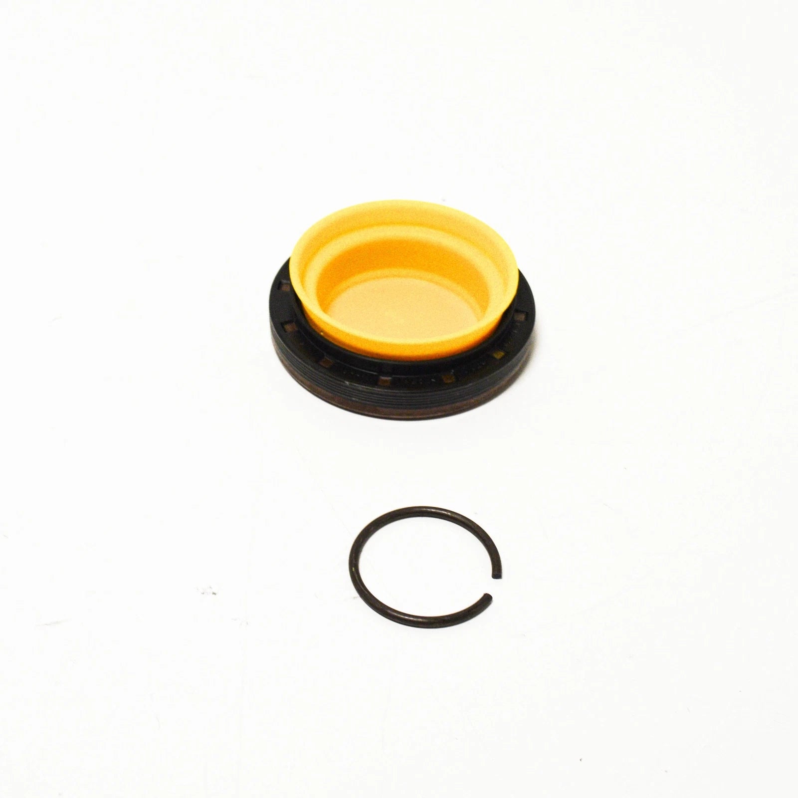 NEW BMW 5 E34 REAR AXLE SHAFT SEAL WITH LOCK RING 33107510289 7510289 ORIGINAL