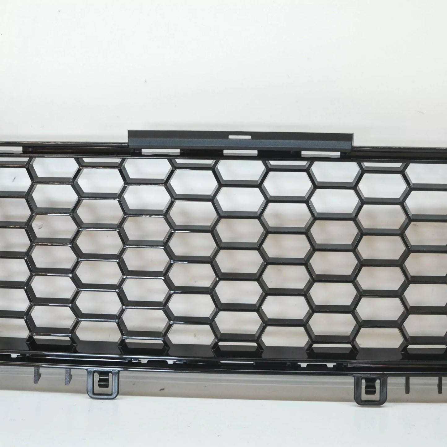 NEW BMW M2 COUPE F87 FRONT BUMPER MIDDLE GRILLE 51118097500 ORIGINAL
