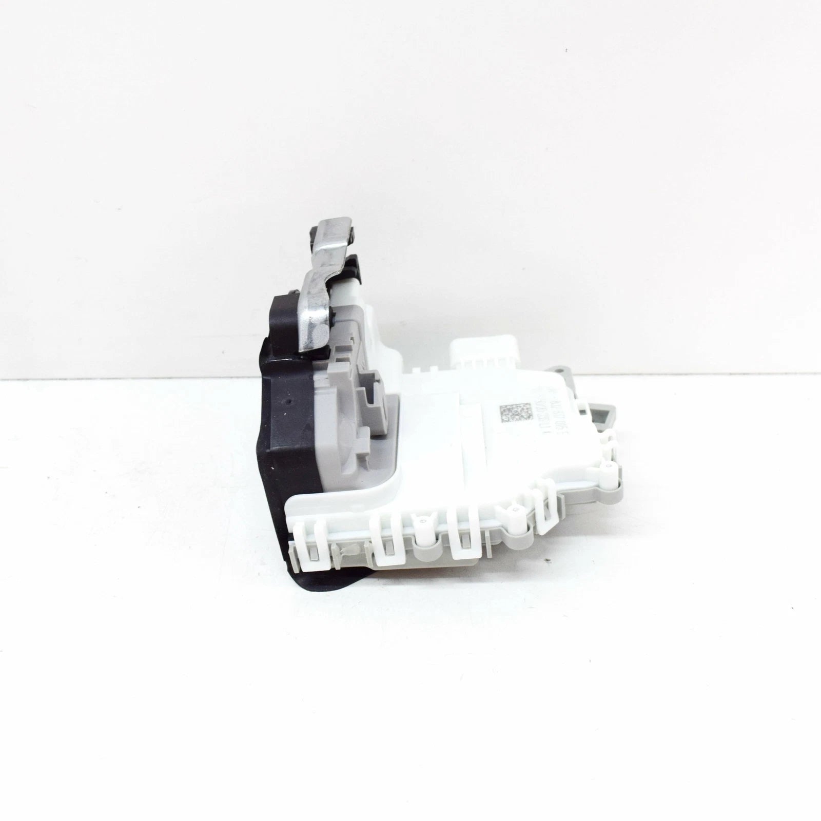 NEW AUDI A4 B8 FRONT LEFT DOOR LOCK RHD 8J2837015E ORIGINAL