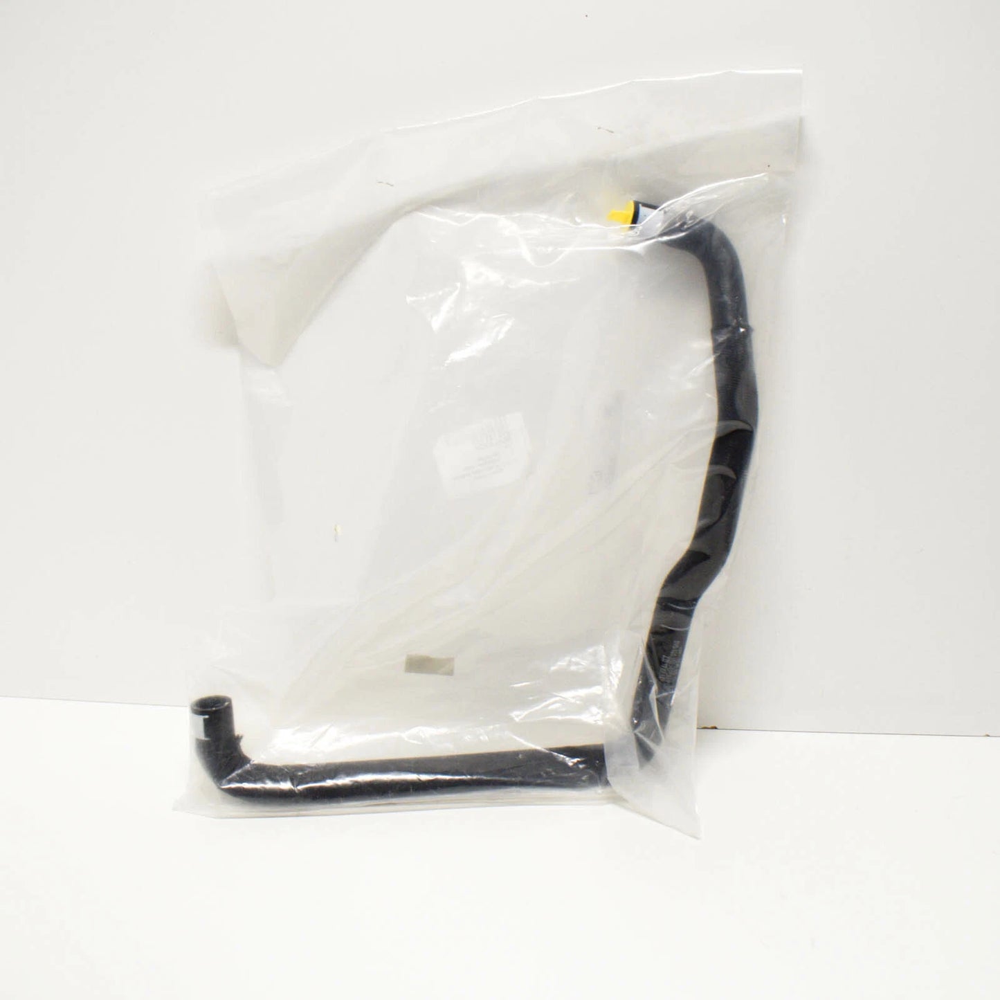 NEW AUDI RS3 8V LEFT OUTER COOLANT HOSE 8V0121103