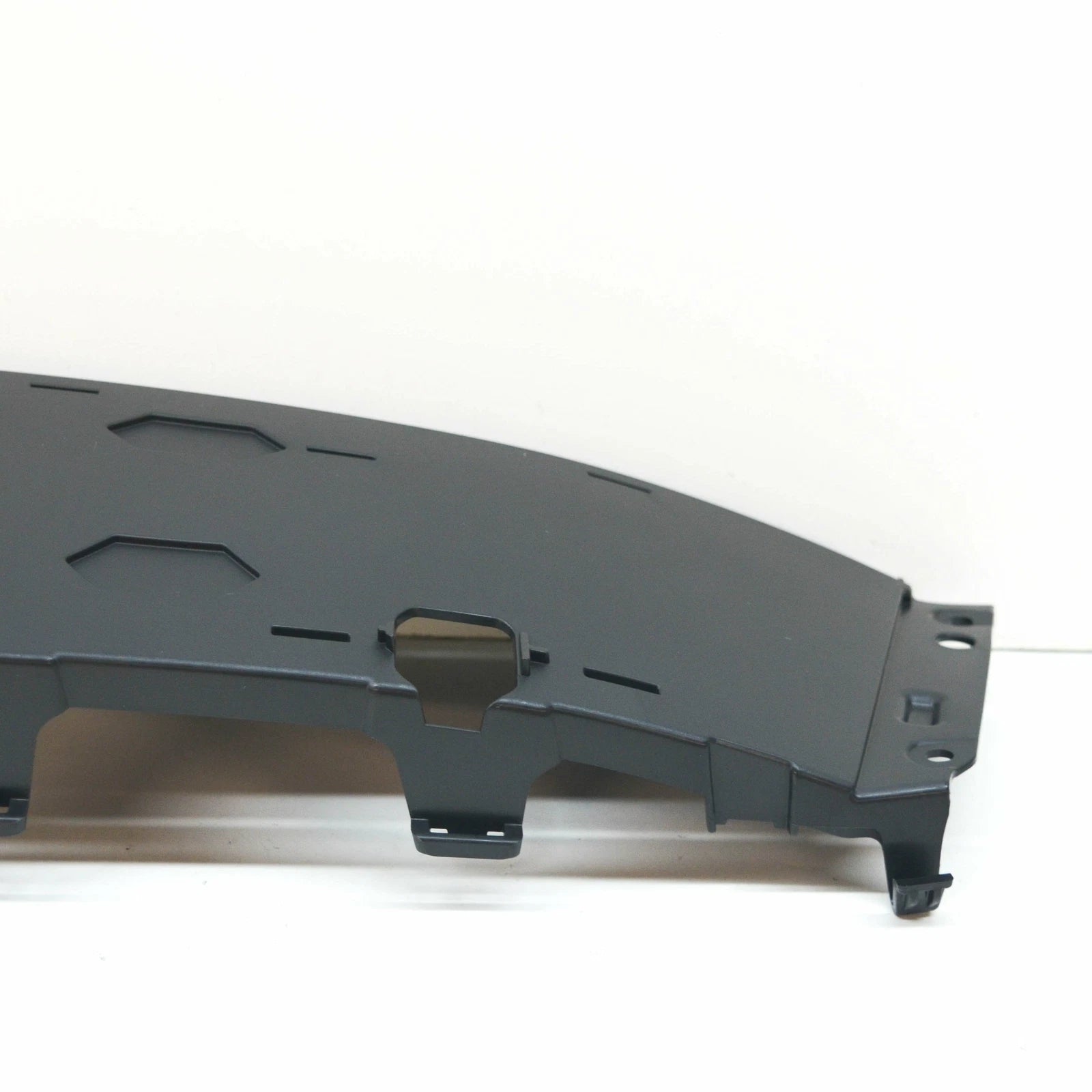 NEW AUDI TT FV 8S ROADSTER FRONT BUMPER INNER GRILLE COVER 8S0807217E