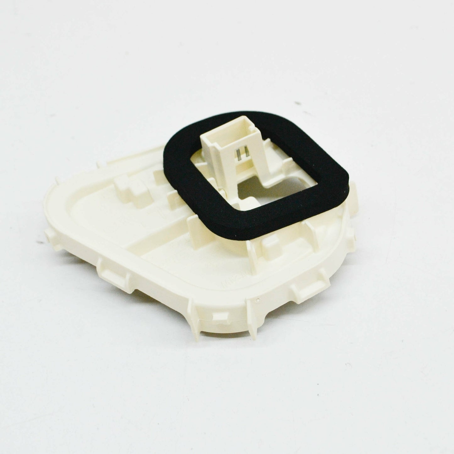 NEW VW GOLF MK7 REAR LEFT OUTER TAIL LIGHT BULB CARRIER 5G9945257A ORIGINAL