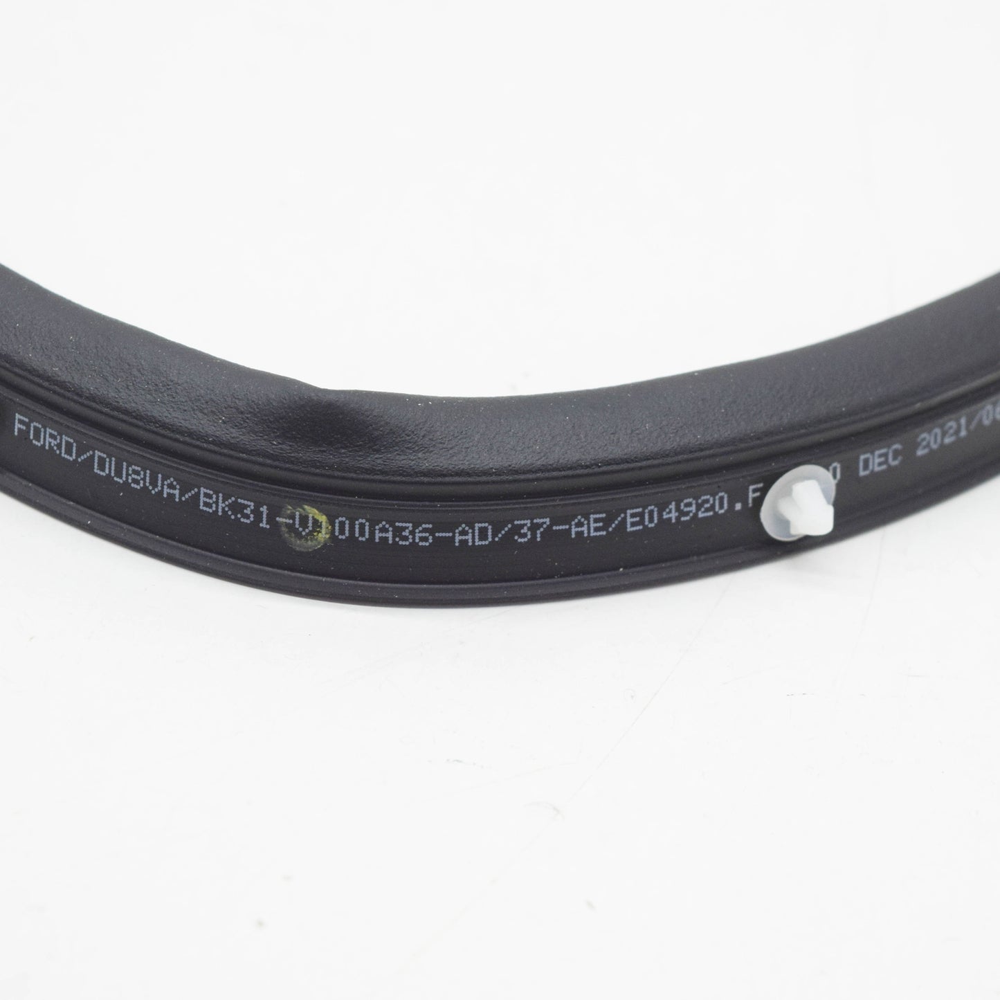 new ford transit mk4 front left door seal bk31-v100a37-ae 2367644 original