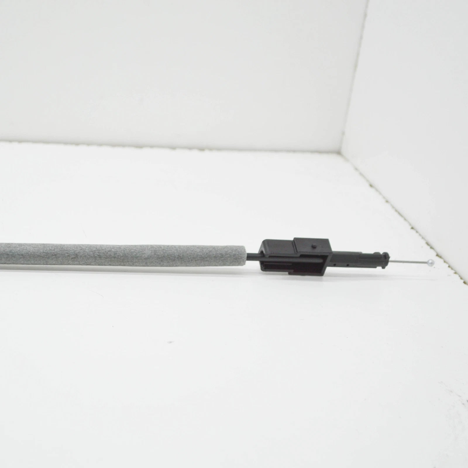 NEW MERCEDES-BENZ SPRINTER W907 REAR RIGHT DOOR LOCK CABLE A9077603700 ORIGINAL