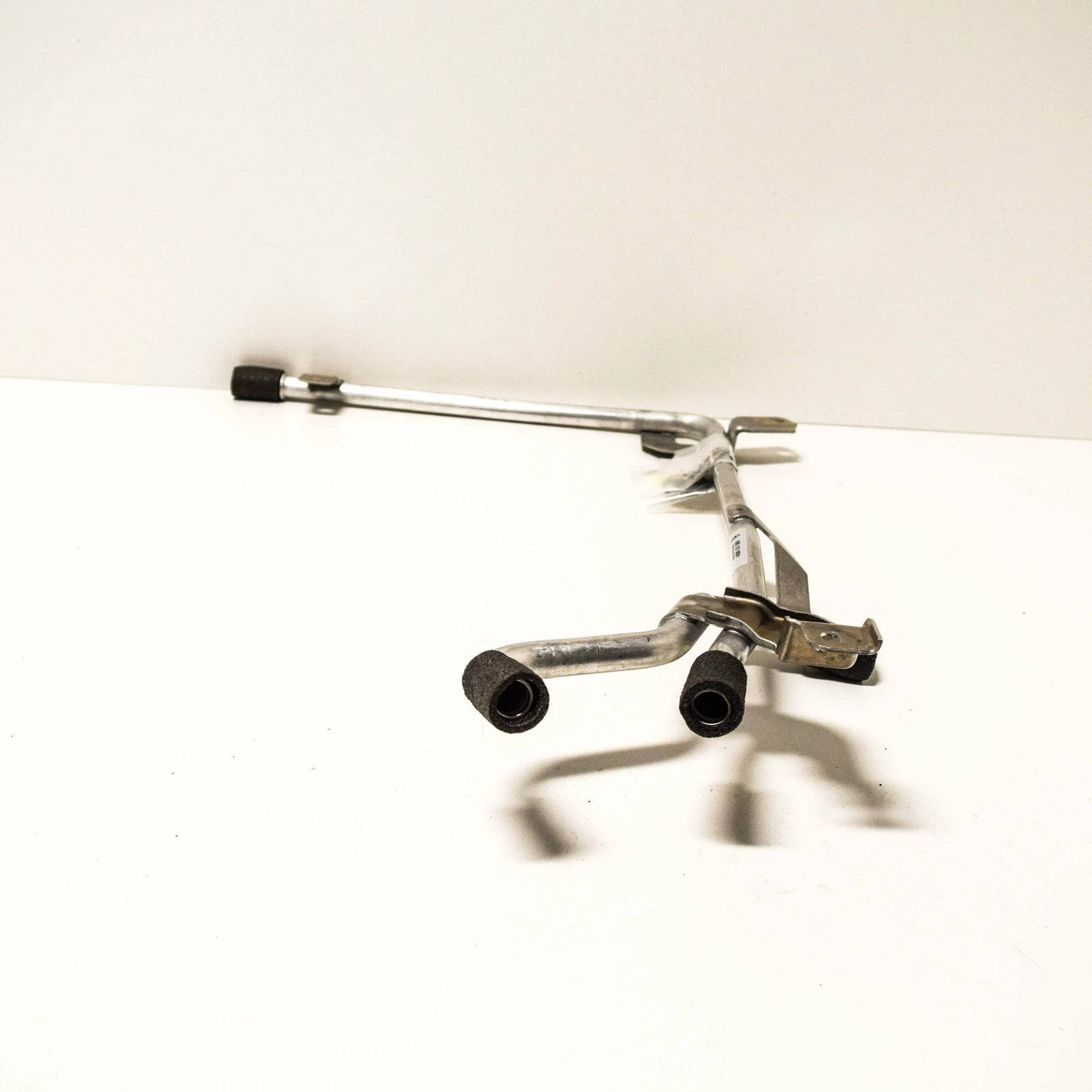 NEW AUDI Q7 4L ENGINE RADIATOR WATER COOLANT PIPE HOSE 06E121083H 2015