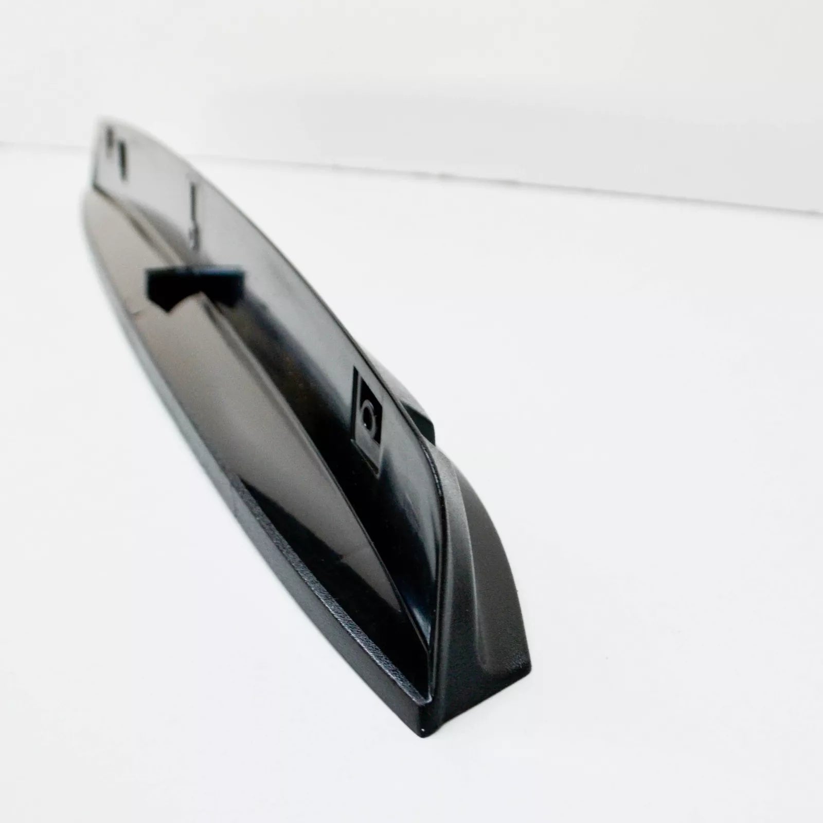 NEW MERCEDES-BENZ VITO W639 ADDITIONAL STOP LIGHT BRACKET A6398260014 ORIGINAL