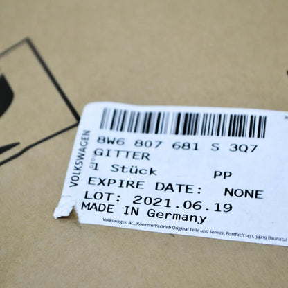 NEW AUDI A5 SPORTBACK 8W6 FRONT BUMPER LEFT OUTER GRILLE 8W6807681S3Q7 ORIGINAL