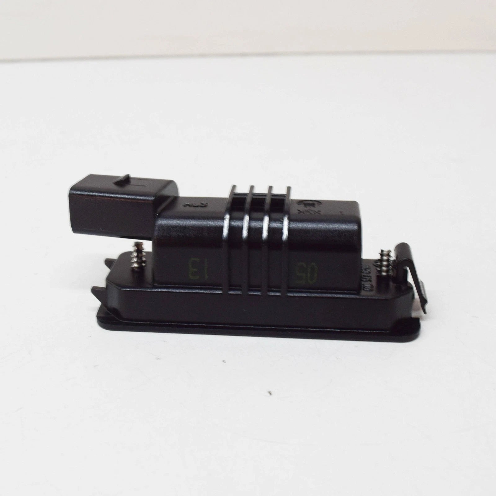 NEW AUDI R8 42 LICENSE PLATE LIGHT 6Q0943021B