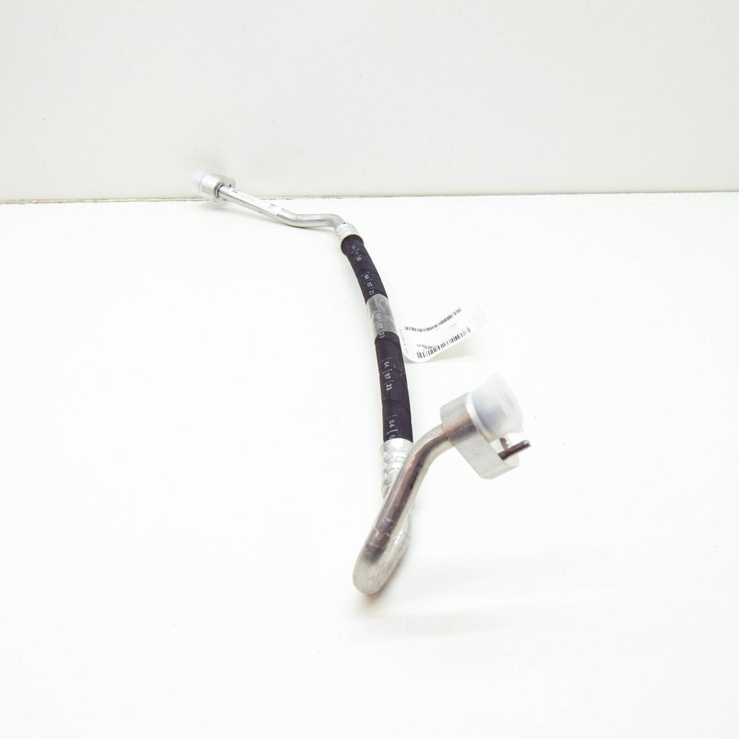 NEW MERCEDES-BENZ S W223 A/C REFRIGERANT HOSE PIPE A2238302601 ORIGINAL