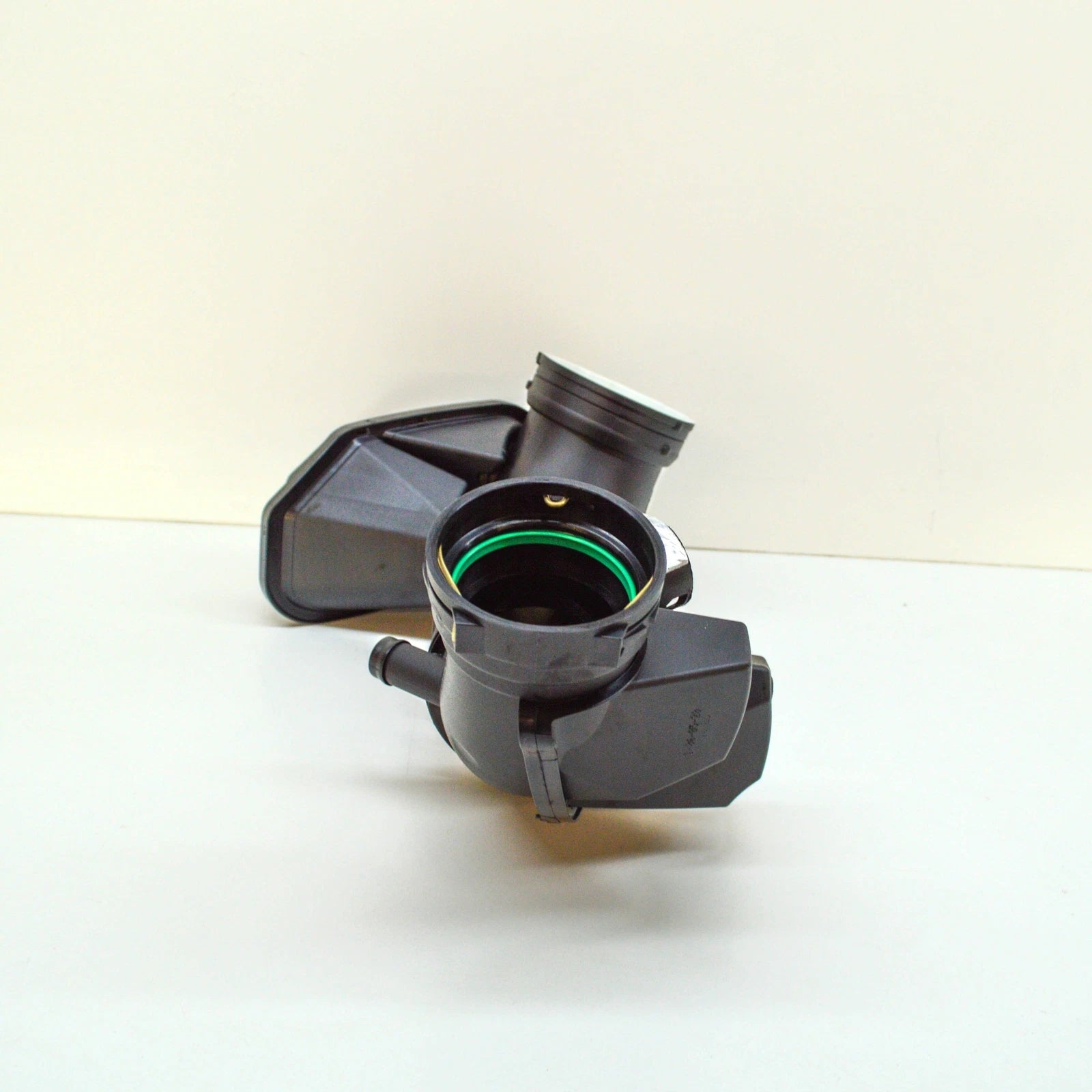 NEW BMW 3 GRAN TURISMO F34 FRONT ENGINE AIR INTAKE DUCT 13718601682 ORIGINAL