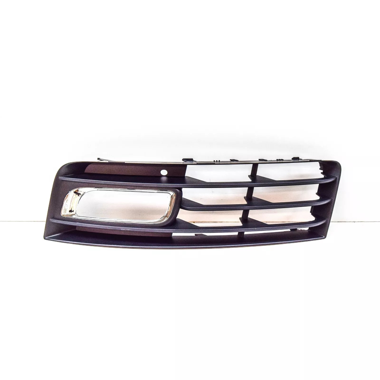 NEW AUDI A8 4E FRONT BUMPER LEFT GOG LIGHT GRILL 4E0807679K ORIGINAL