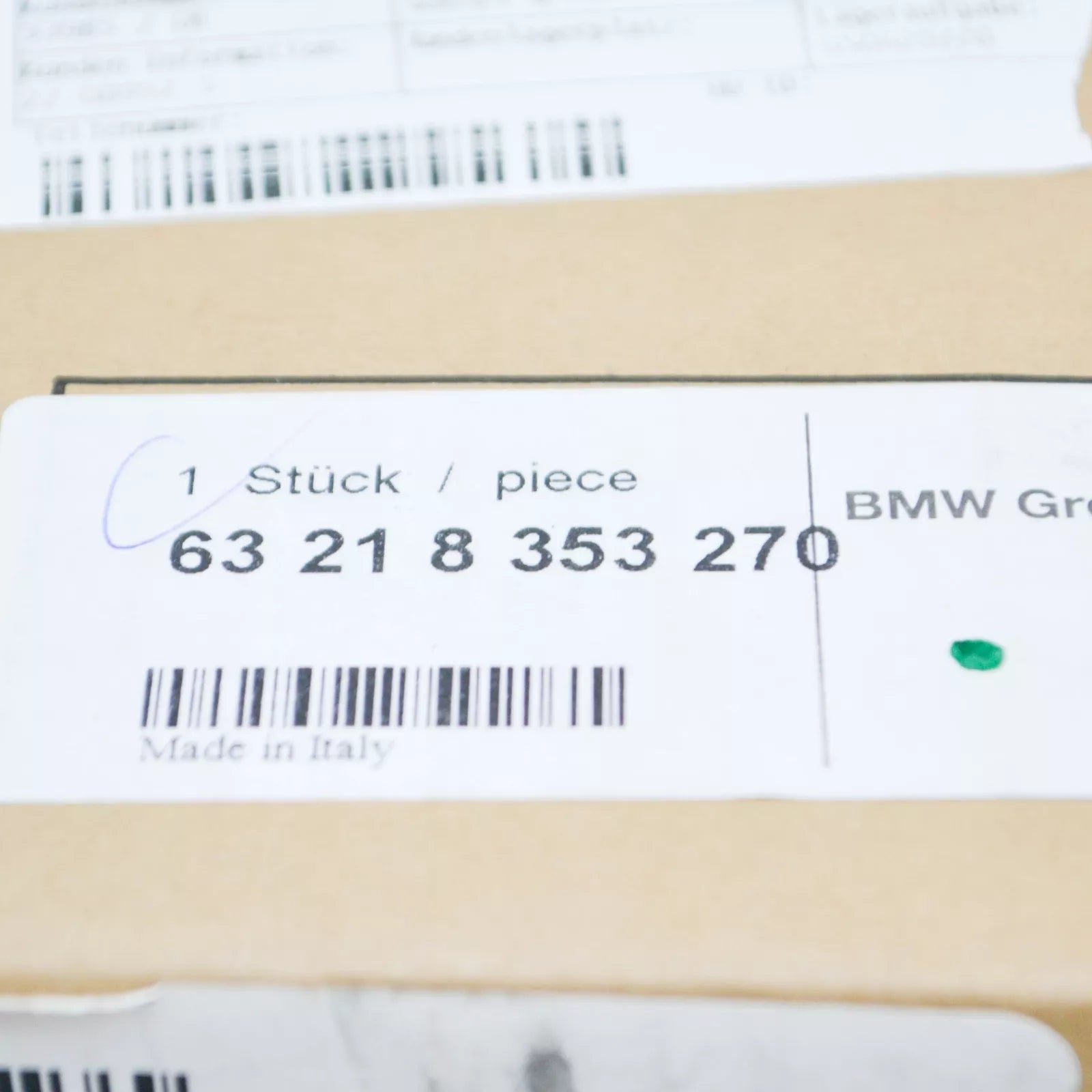 NEW BMW E36 CABRIO COUPE TAIL LIGHT RIGHT 8353270 63218353270 ORIGINAL