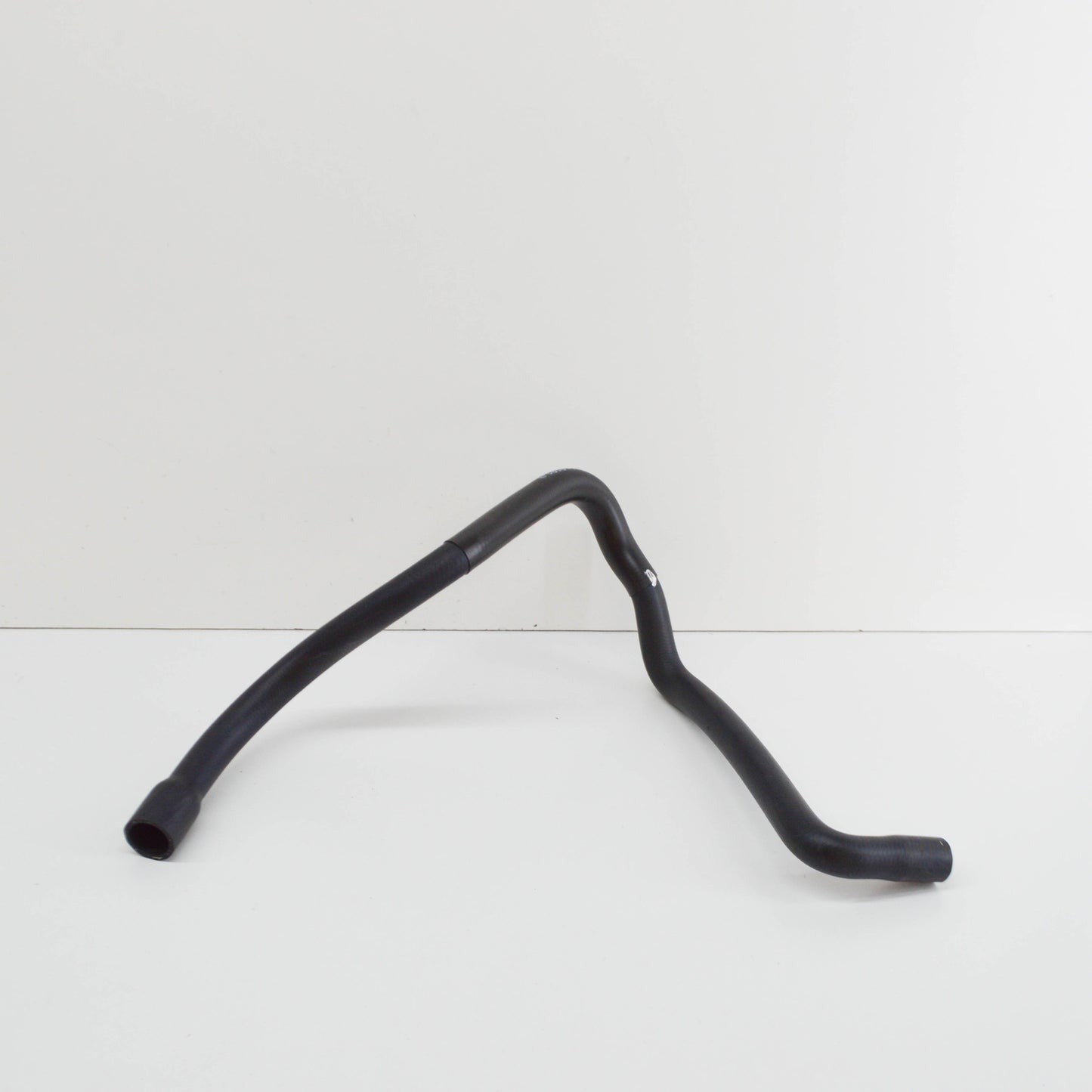 new mercedes-benz e w124 coolant hose a1245000875 original