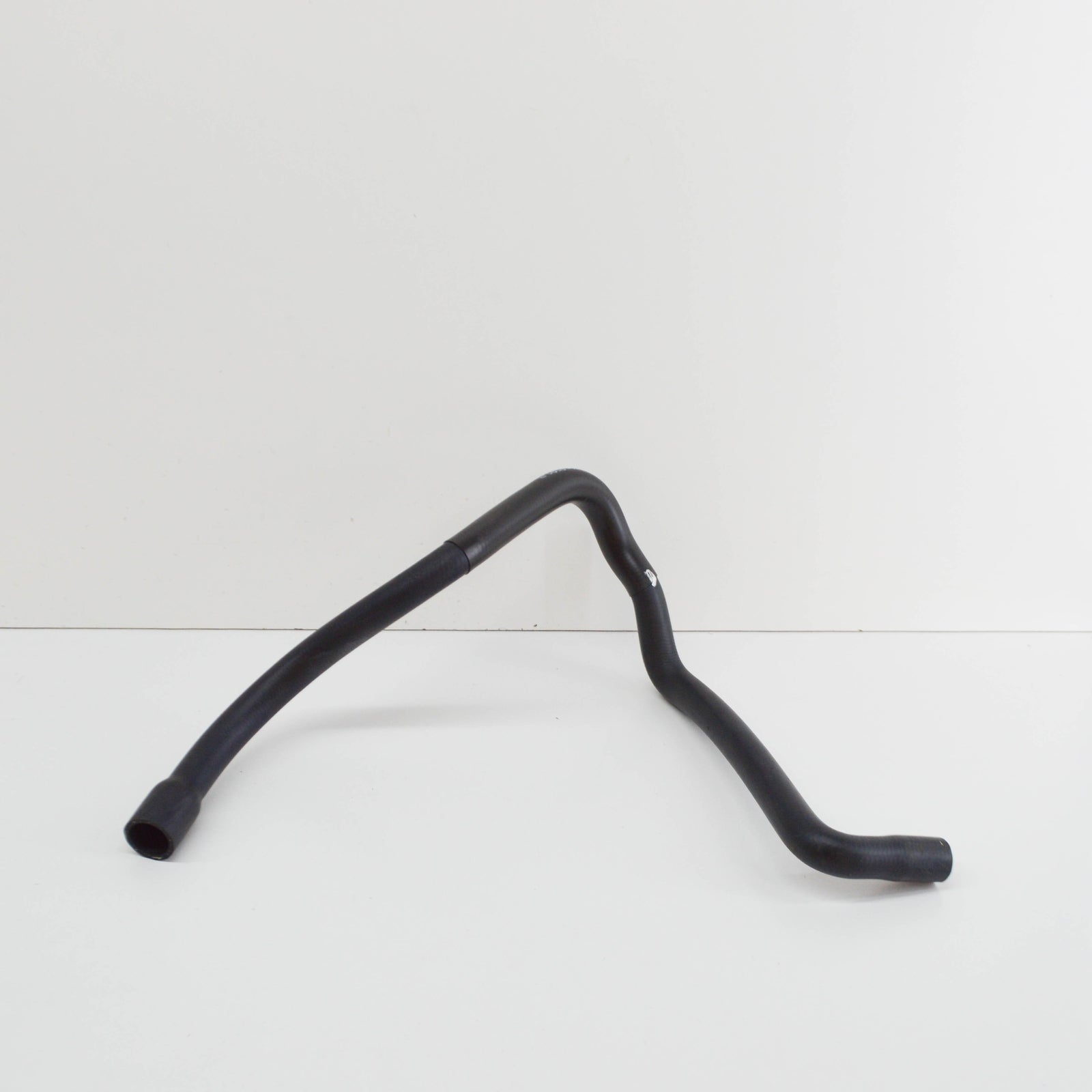 new mercedes-benz e w124 coolant hose a1245000875 original