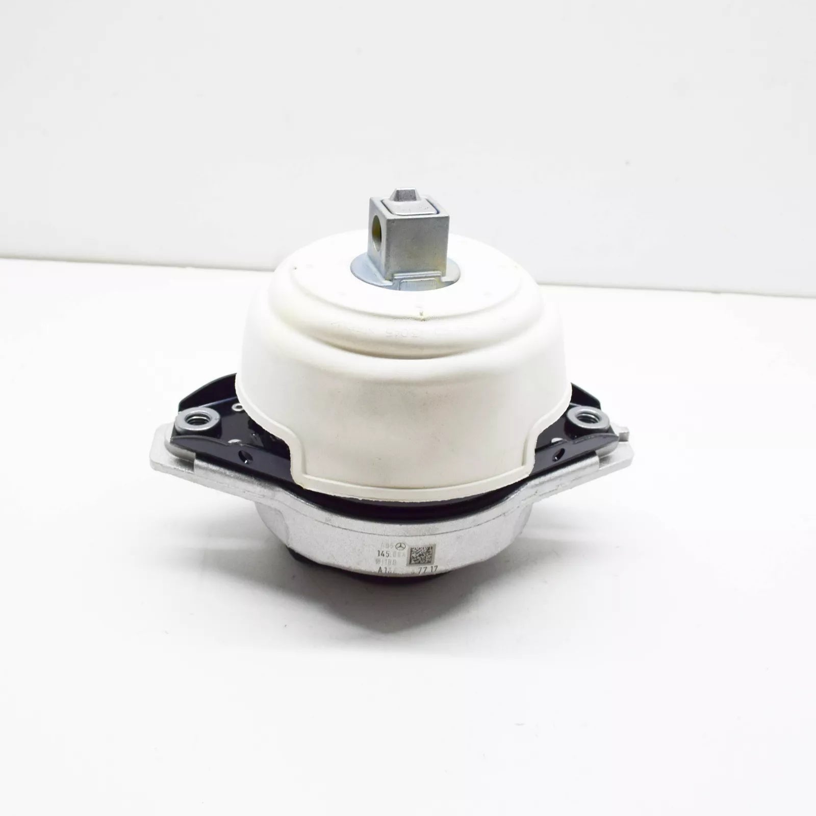 NEW MERCEDES-BENZ M W166 FRONT LEFT SIDE ENGINE MOUNT A1662407717 ORIGINAL