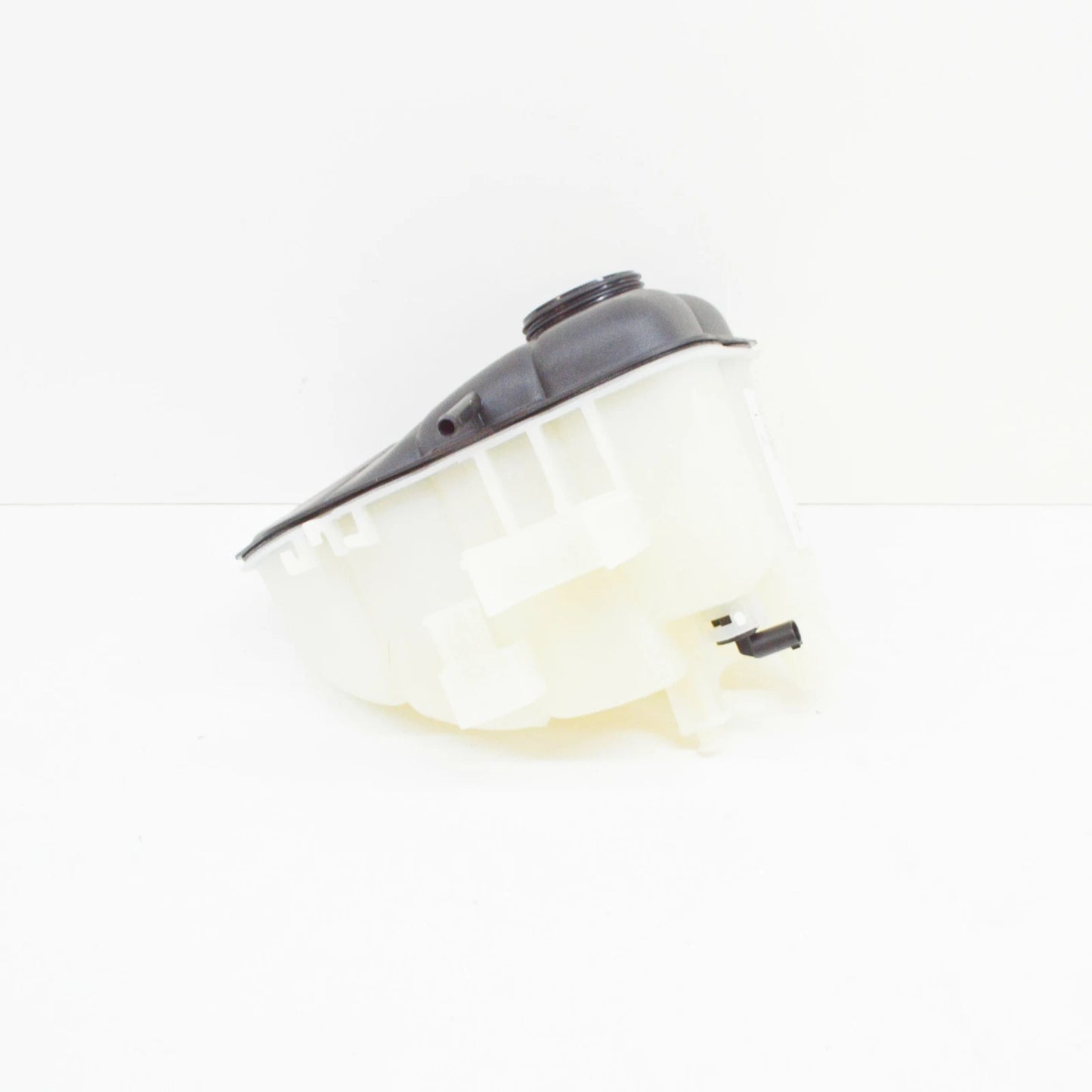 NEW MB CLK A209 EXPANSION COOLANT TANK A2035000049 3.5 PETROL