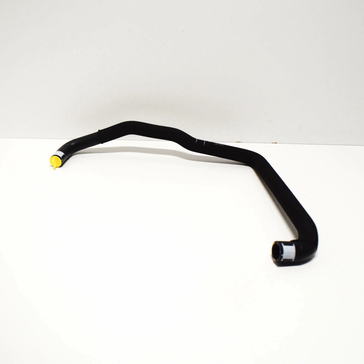 NEW AUDI RS3 8V LEFT OUTER COOLANT HOSE 8V0121103