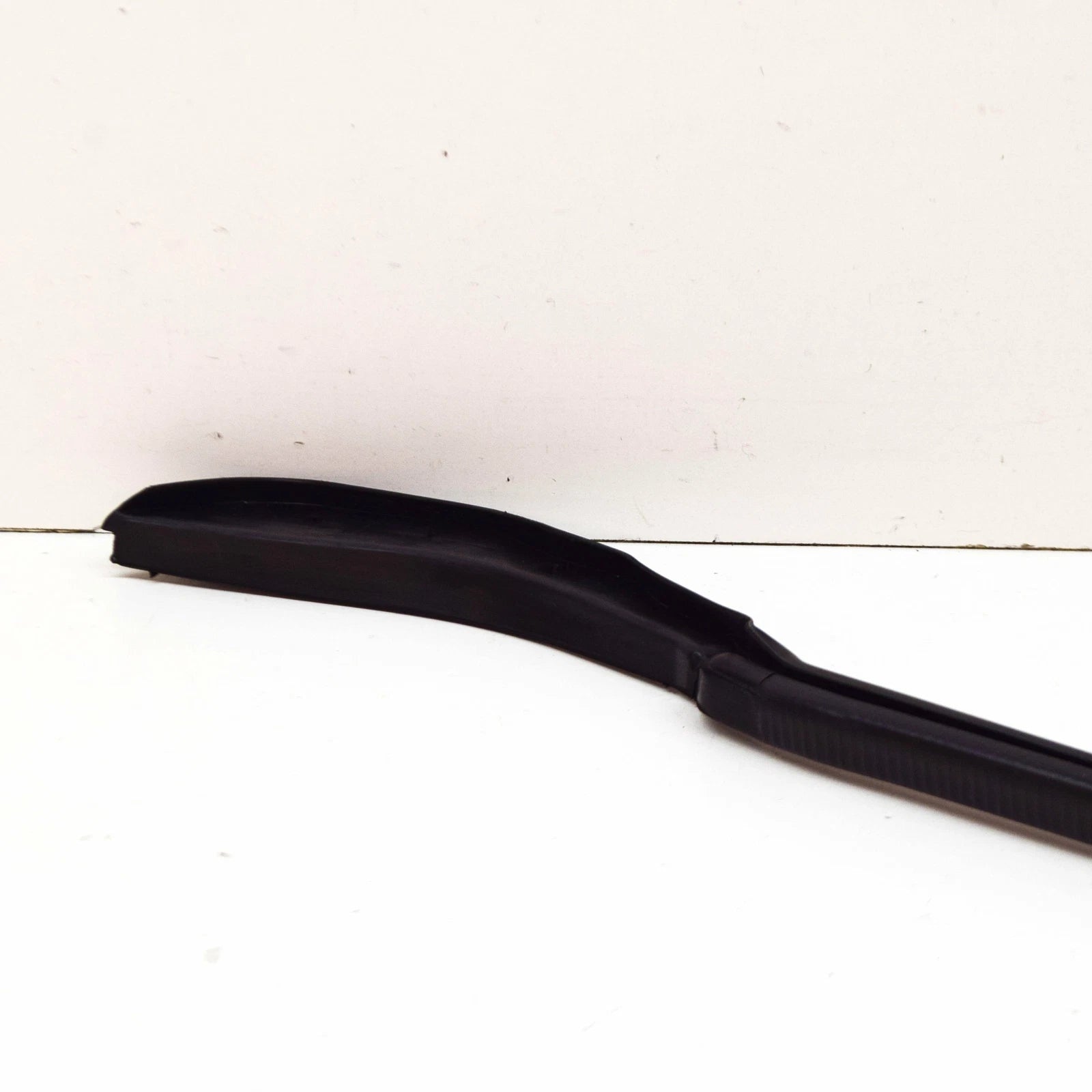 NEW AUDI Q7 4M REAR RIGHT DOOR OUTER SEAL 4M0839718D