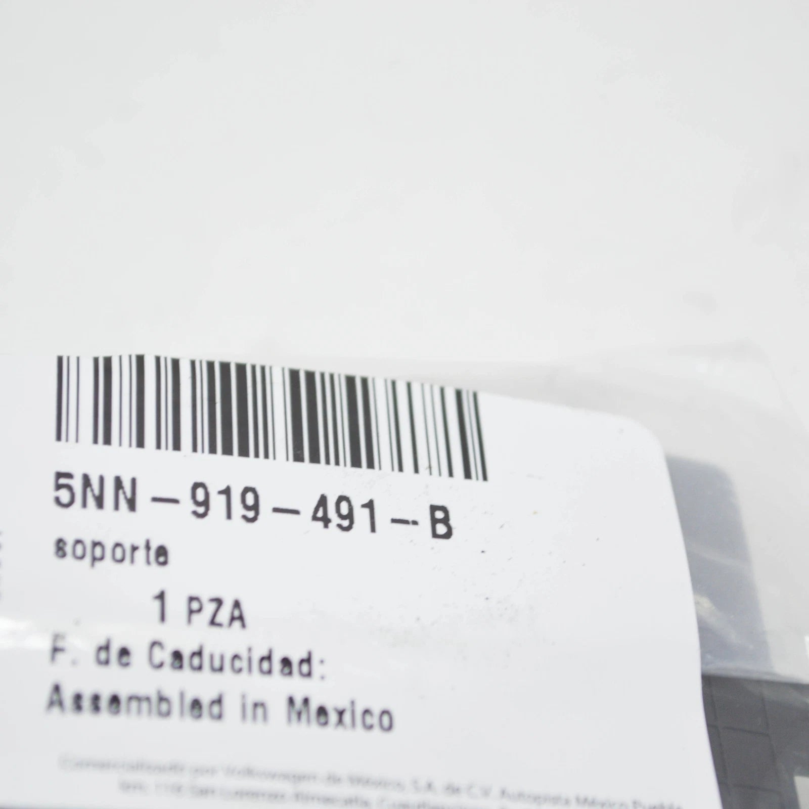 NEW VOLKSWAGEN TIGUAN AD REAR BUMPER OUTER PDC SENSOR BRACKET 5NN919491B