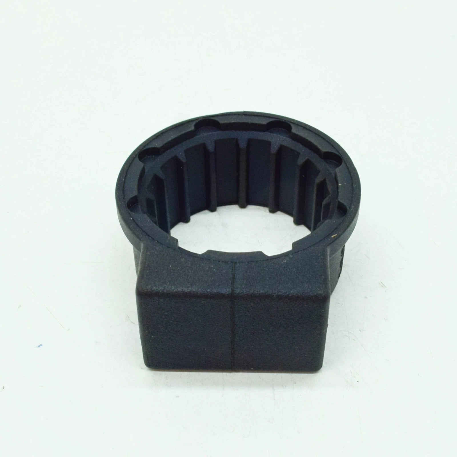 NEW VOLKSWAGEN PASSAT B8 3G AUXILIARY HEATER SUPPORT 5Q0815689 ORIGINAL