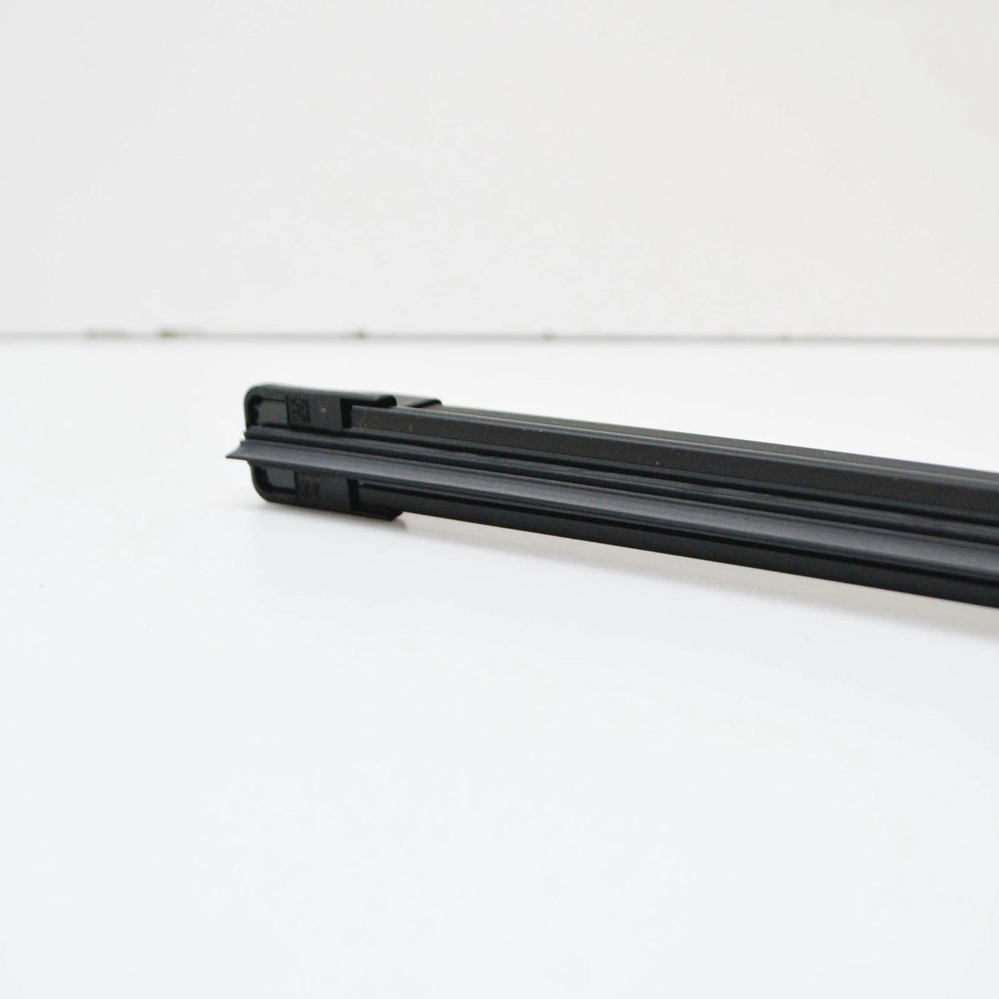 NEW VW CADDY ALLTRACK FURGON SAA FRONT WIPER BLADES RHD 2K2998002A