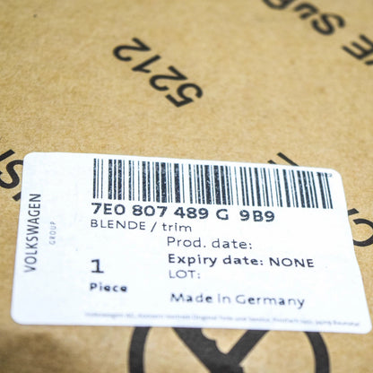 NEW VW TRANSPORTER T5 FRONT LEFT FOG LIGHT GRILLE 7E08074897G9