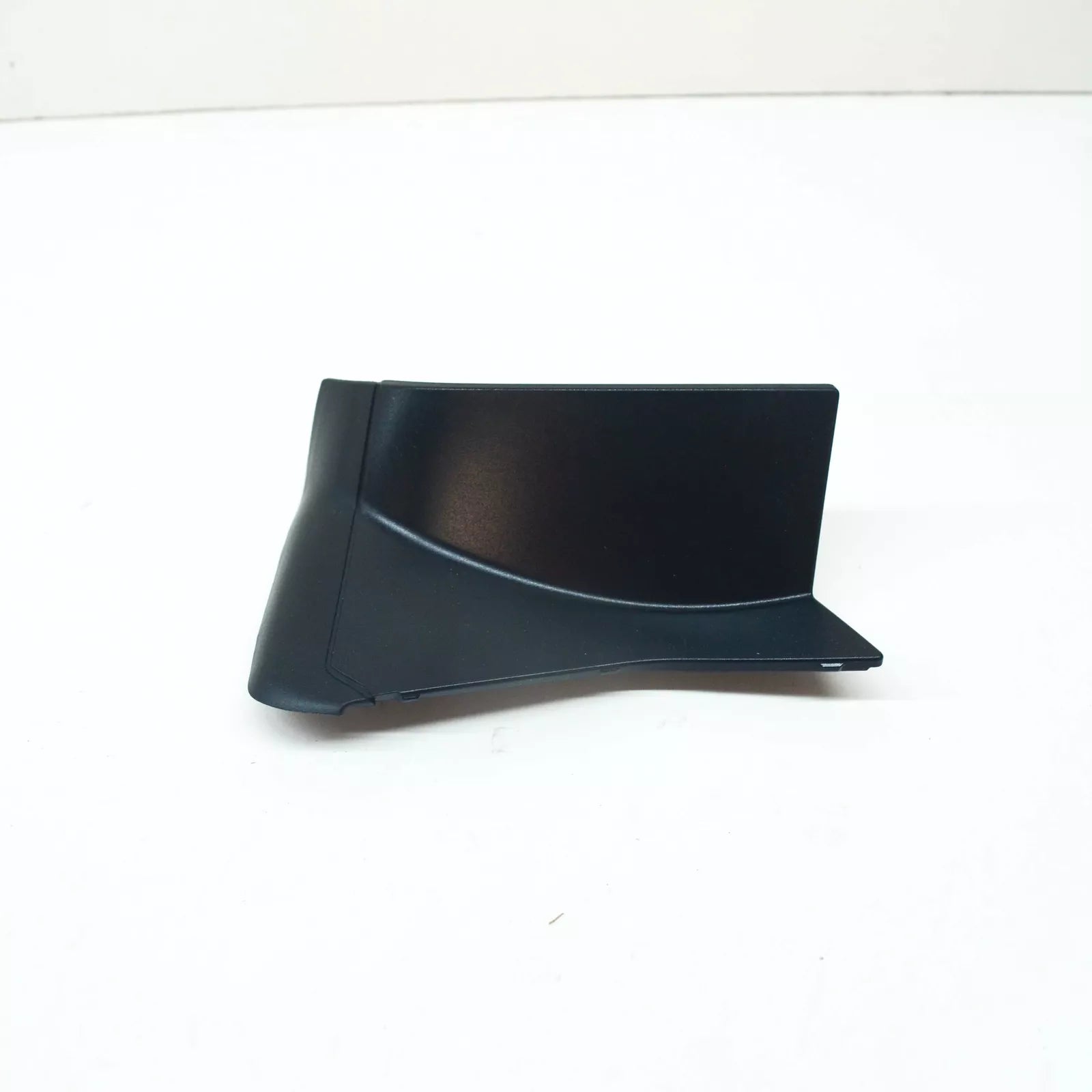 NEW AUDI A5 SPORTBACK 8W6 REAR LEFT TAILLIGHT CAP 8W6945253 ORIGINAL