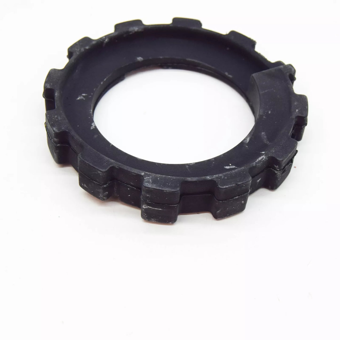 NEW BMW 5 E39 UPPER REAR SPRING PAD 33531091924 1091924 ORIGINAL