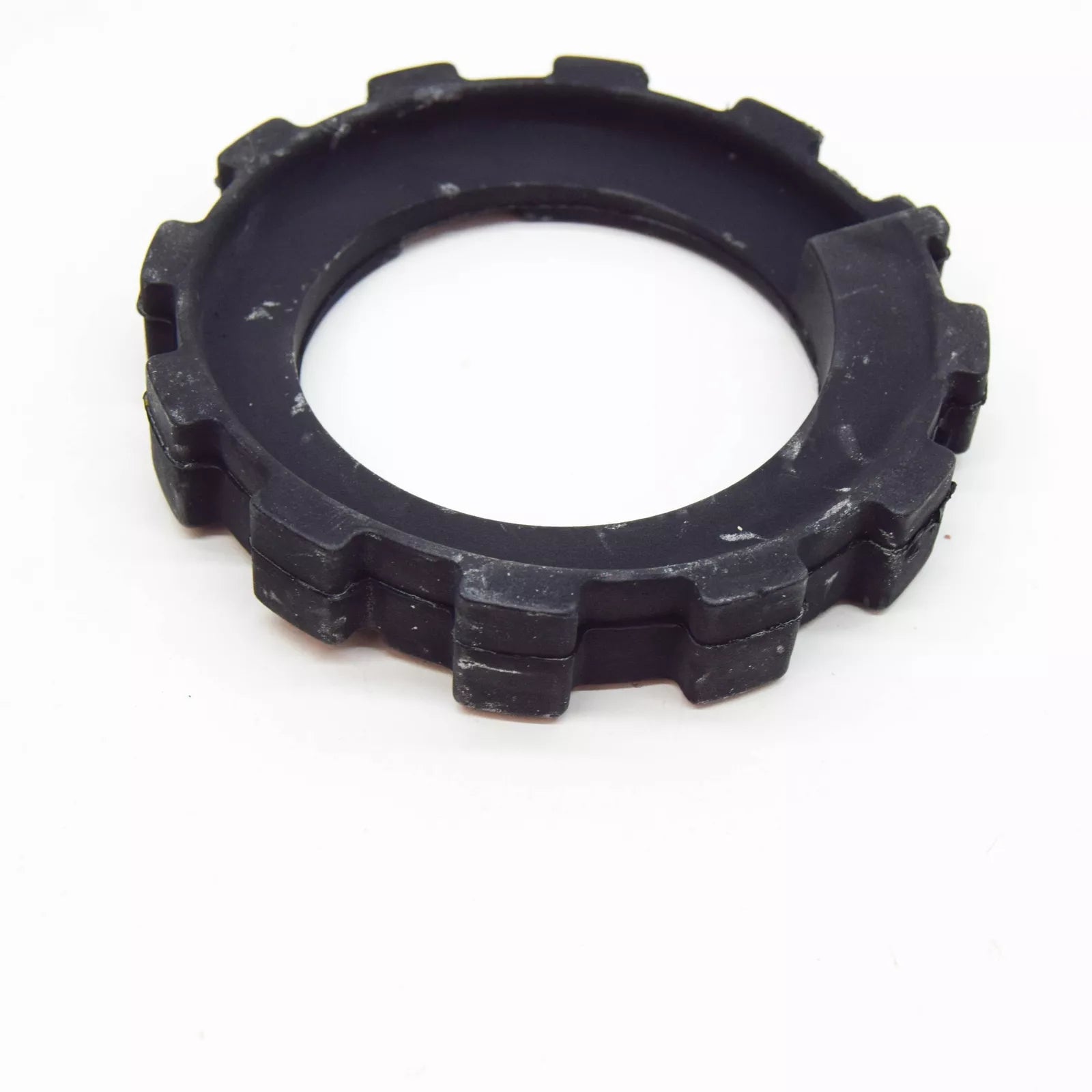 NEW BMW 5 E39 UPPER REAR SPRING PAD 33531091924 1091924 ORIGINAL