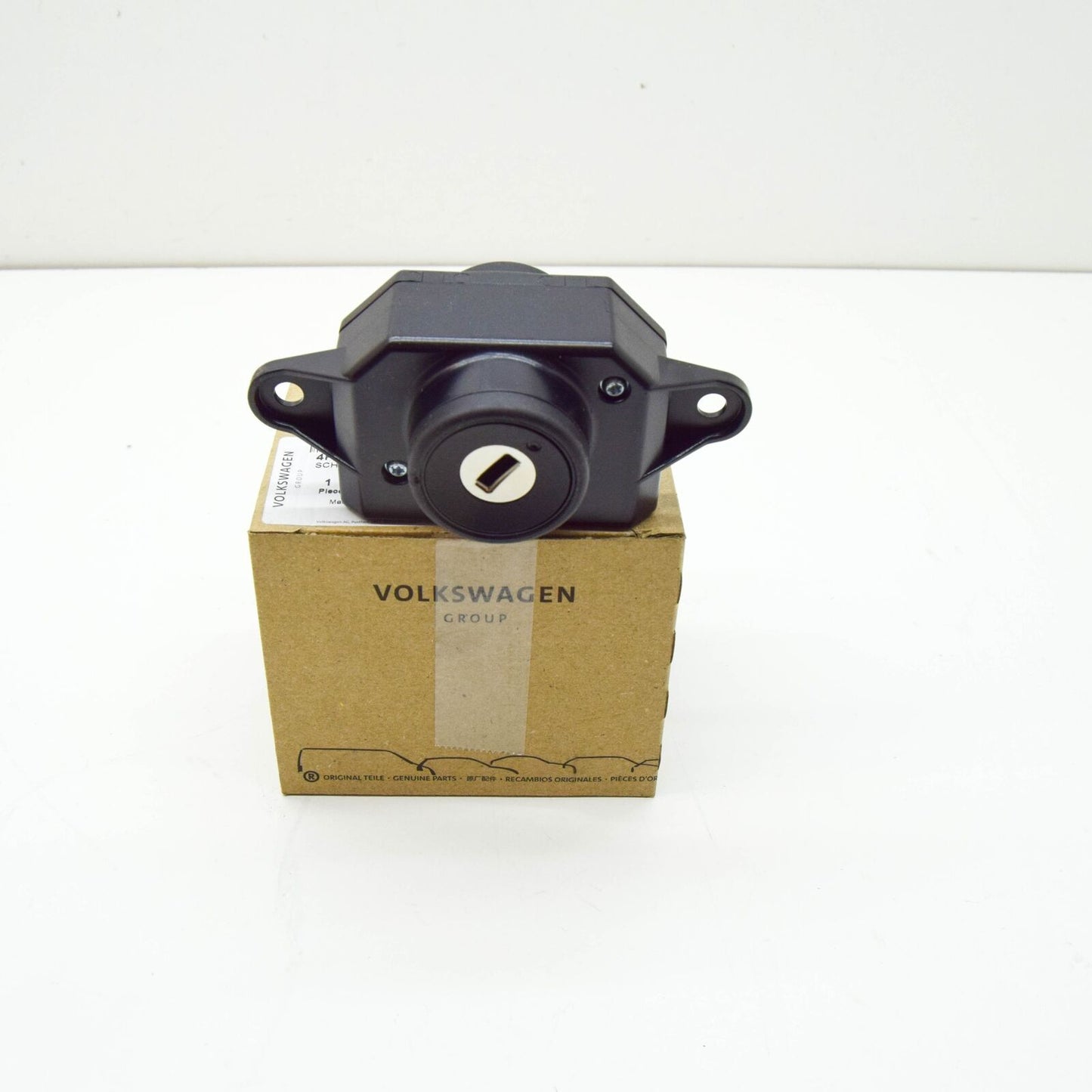 NEW AUDI A6 AVANT C6 IGNITION LOCK 4F0910132G ORIGINAL