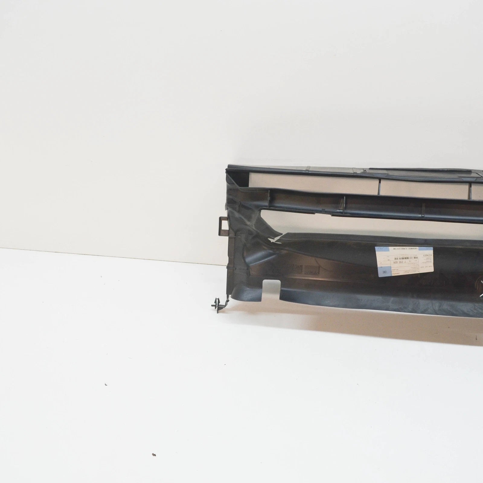 NEW BMW 2 F23 RADIATOR LOWER AIR DUCT 51747290604 7290604 2015 ORIGINAL