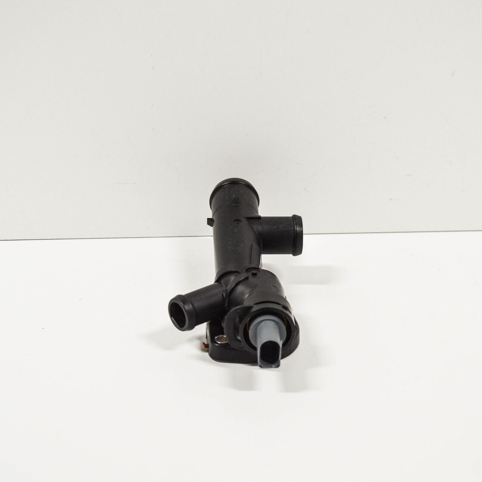 NEW VW TRANSPORTER T5 SEALING FLANGE WITH TEMPERATURE SENDER 03L121131K ORIGINAL