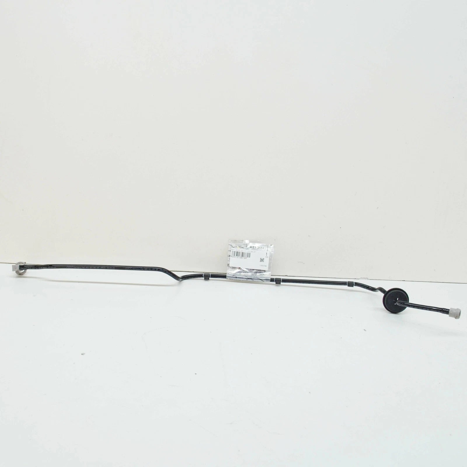 NEW AUDI A7 SPORTBACK 4G FRONT CENTER ENGINE COOLANT PIPE 4G0121081BF