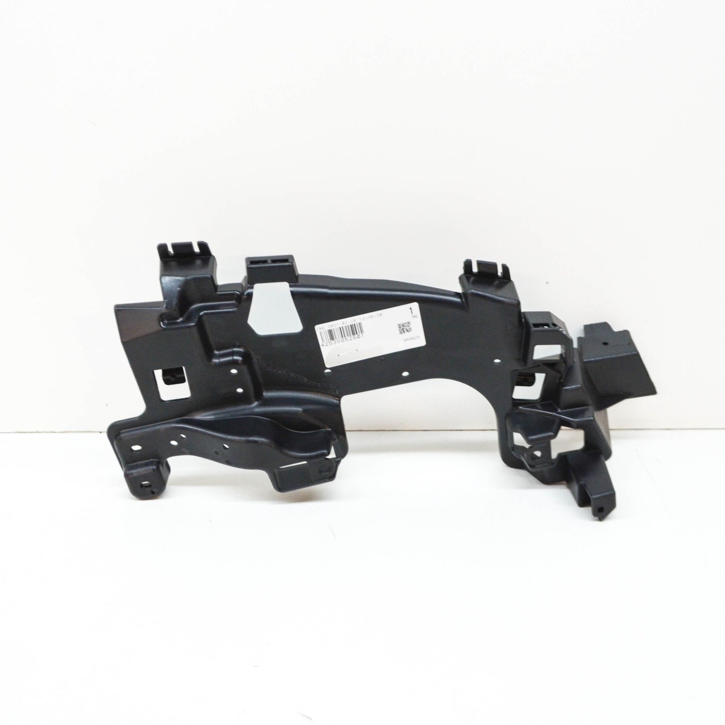 NEW MB GLC-COUPE C253 TAILPIPE EXTENSION BRACKET RIGHT A2538852601 ORIGINAL