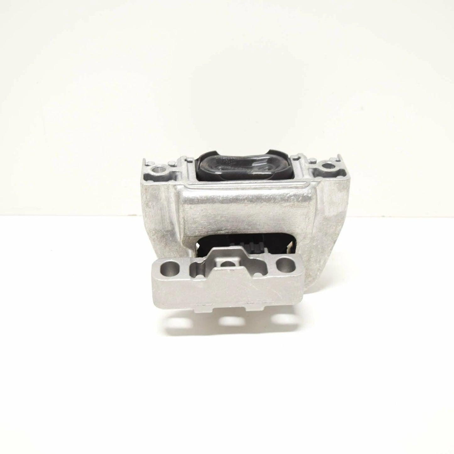 NEW VOLKSWAGEN TIGUAN MK2 5N RIGHT SIDE ENGINE MOUNT 3Q0199262M ORIGINAL