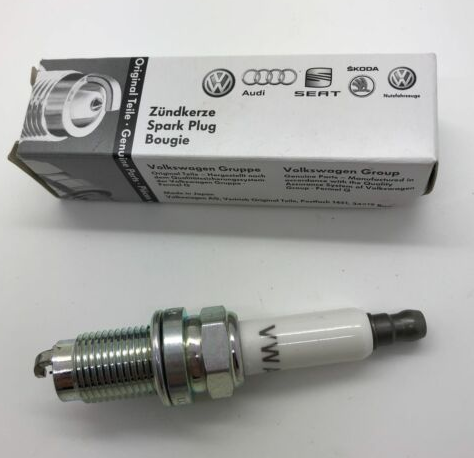 new audi a1 mk1 engine ignition spark plug 03c905601b original