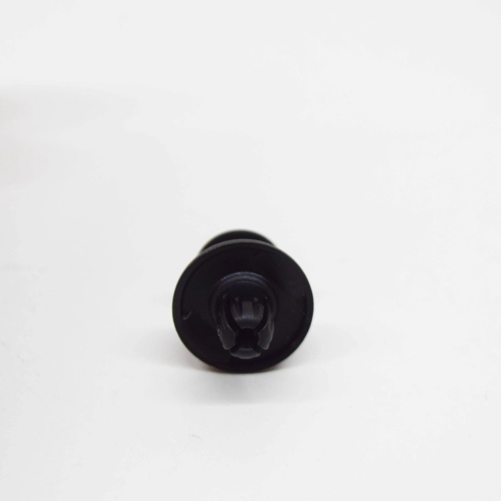 NEW MB C W204 REAR BUMPER MOUNTING BRACKET EXPANSION RIVET A0009914940 ORIGINAL