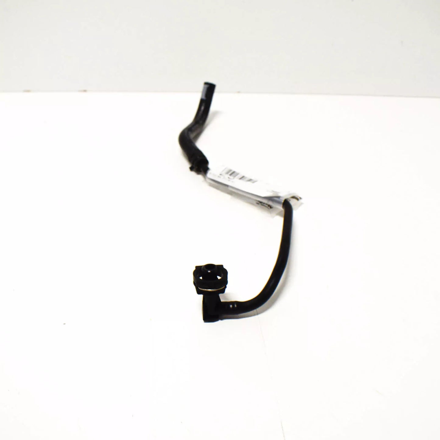 NEW AUDI Q7 4M ENGINE BREATHER TUBE HOSE 4M0121081BP ORIGINAL