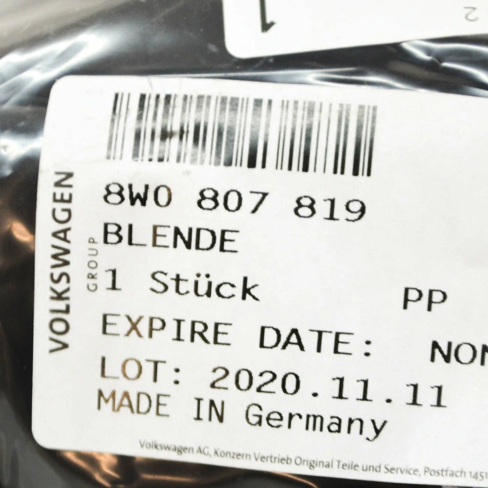 NEW AUDI A4 B9 FRONT BUMPER GRILLE LOWER MOLDING STRIP 8W0807819