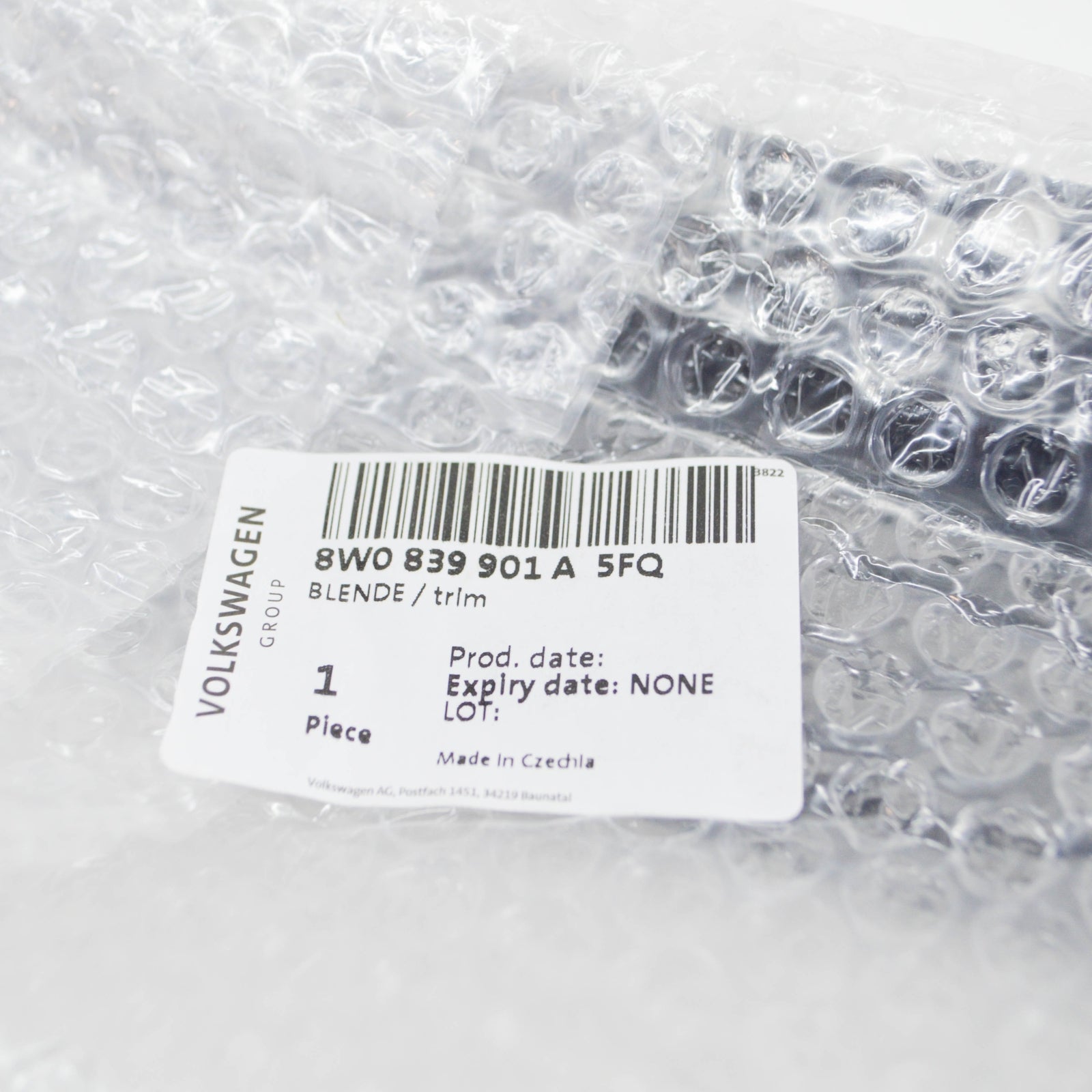 NEW AUDI A4 AVANT B9 REAR LEFT DOOR PILLAR B TRIM 8W0839901A5FQ ORIGINAL