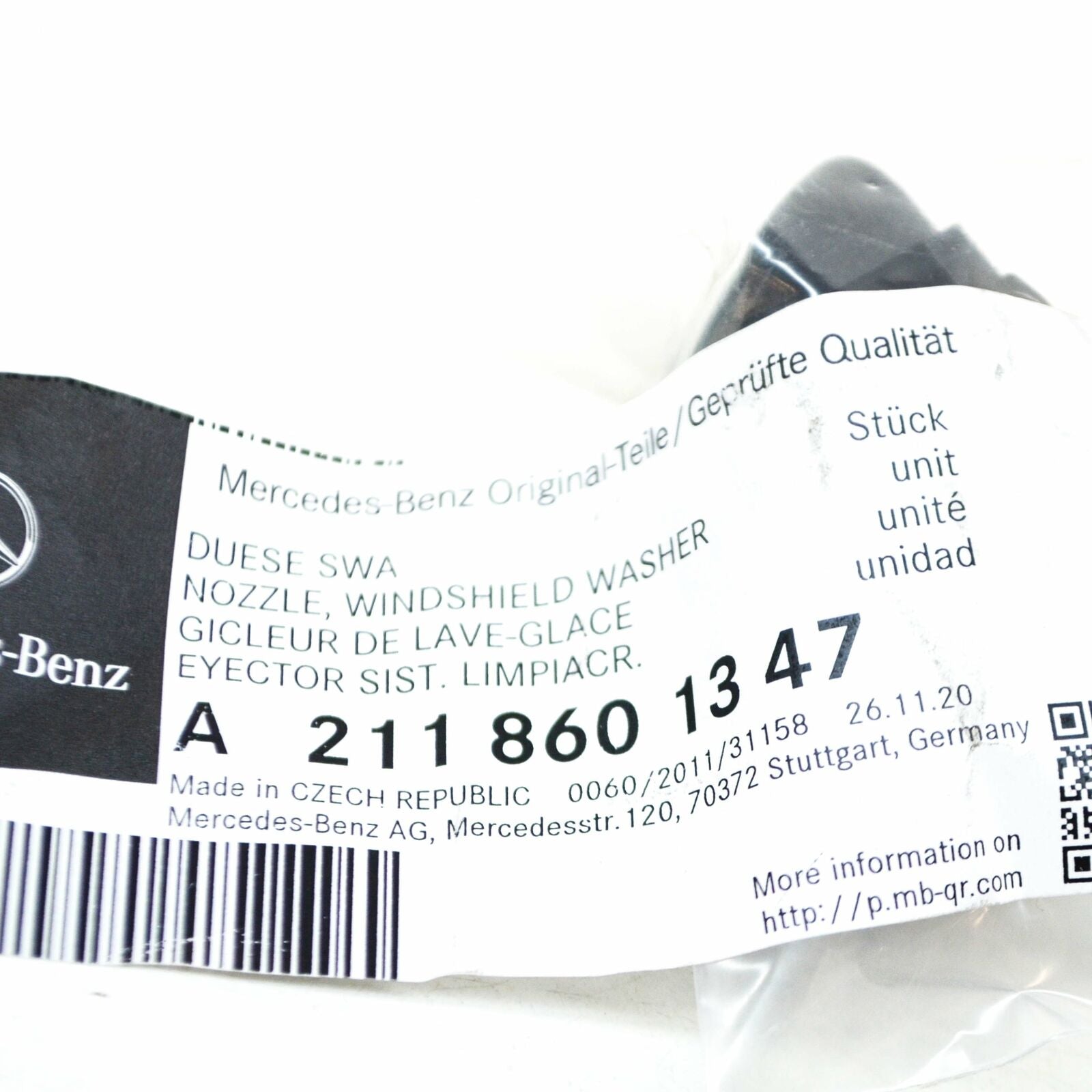 NEW MB CLK C209 FRONT WINDSCREEN WASHER NOZZLE INJECTOR A2118601347 ORIGINAL