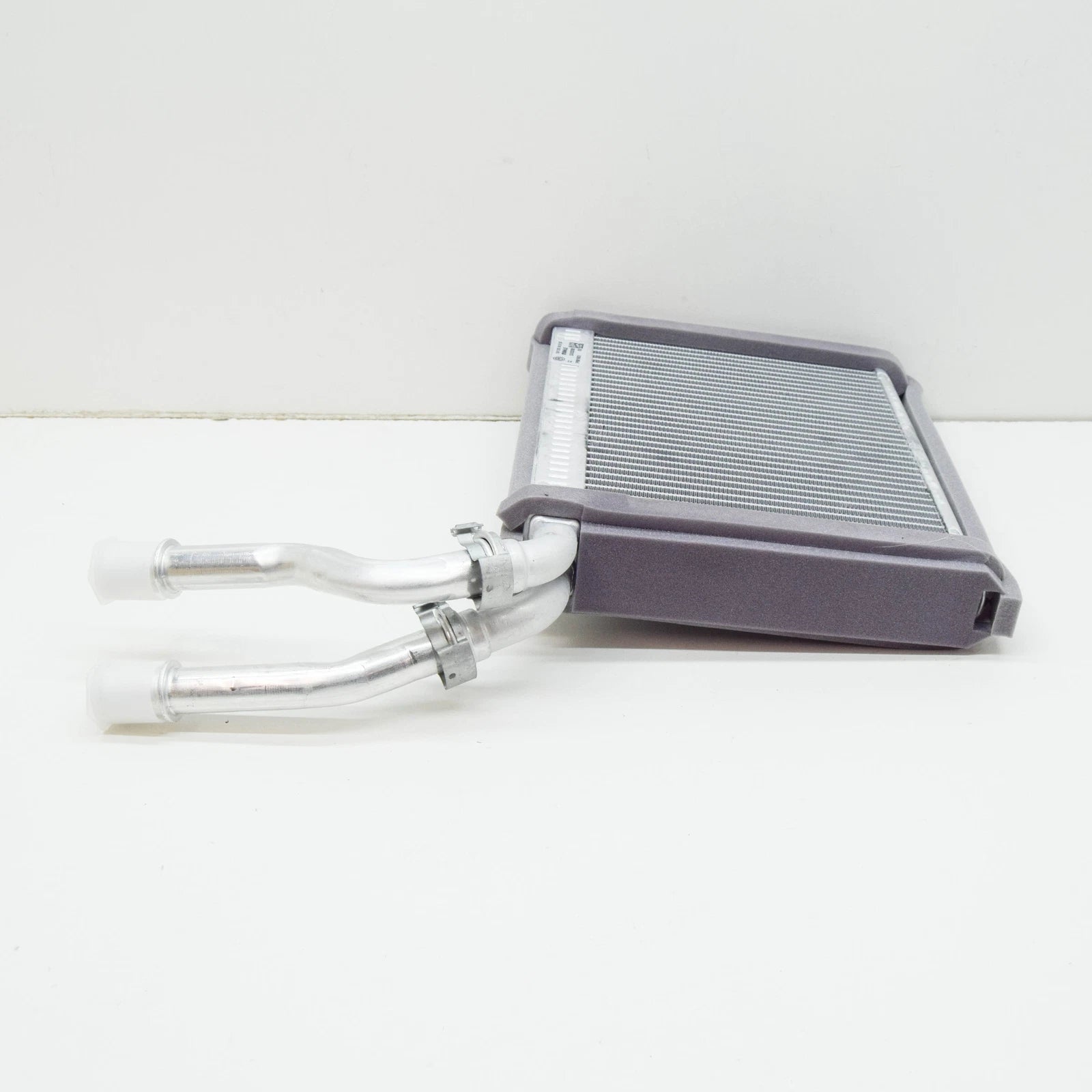 NEW VOLKSWAGEN TOUAREG 7P HEAT EXCHANGER LHD 7P0819031 ORIGINAL