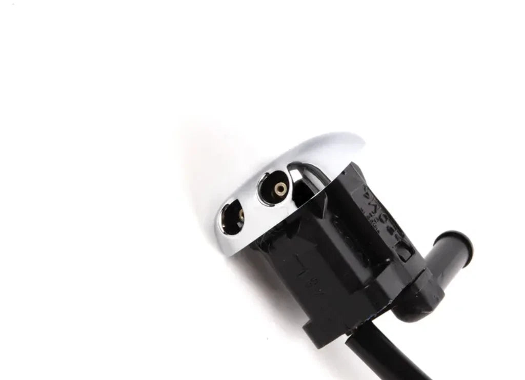 NEW BMW X5 E53 FRONT WINDSHIELD WASHER NOZZLE 8380122 61668380122 ORIGINAL